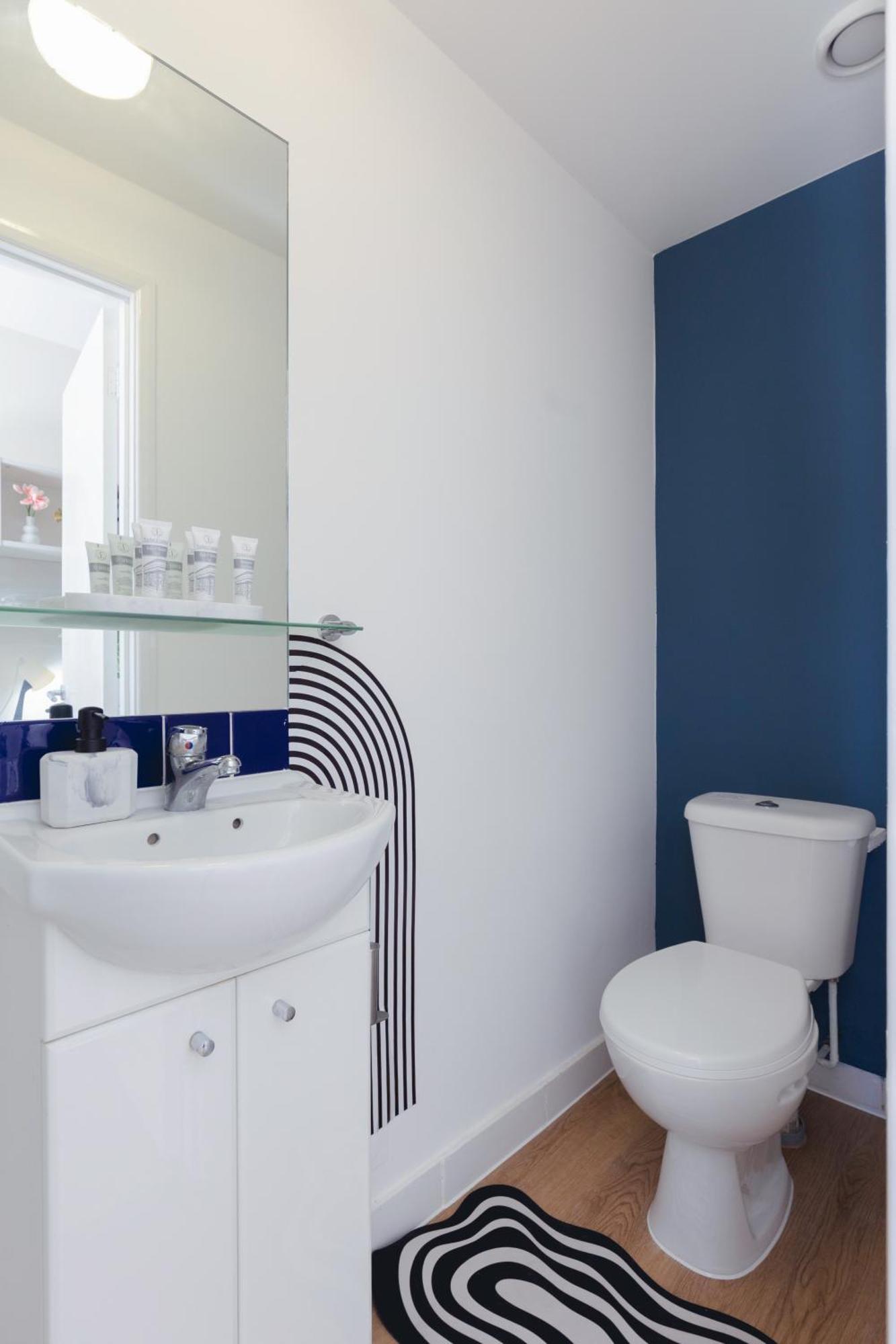 Crendon House Boutique Hotel High Wycombe Buckinghamshire ภายนอก รูปภาพ